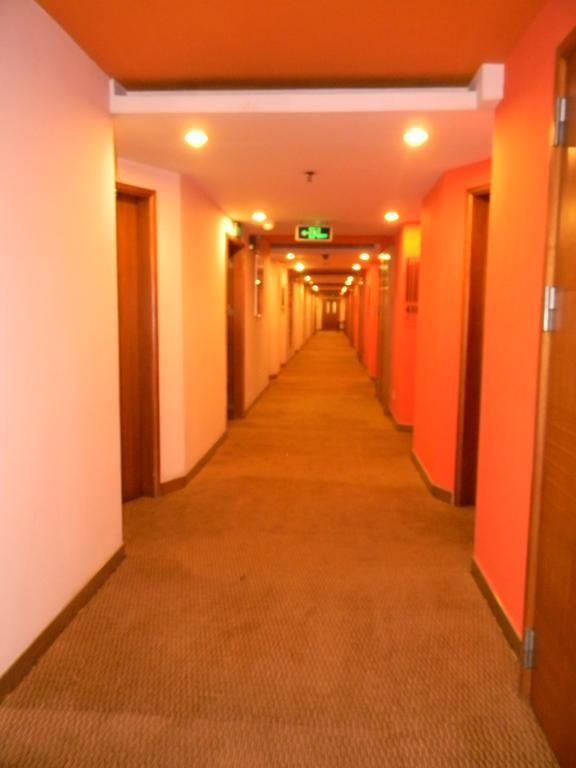 Yanjiang East Garden Inn Guangzhou Exterior photo